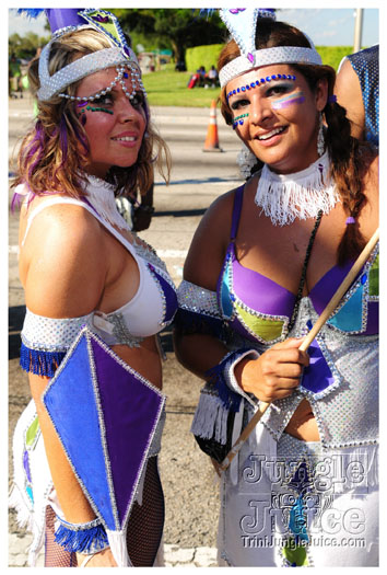 miami_cval_parade_2010_pt5-055