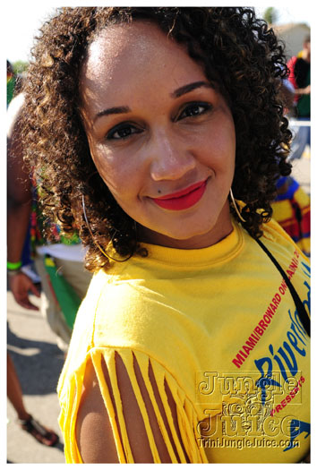 miami_cval_parade_2010_pt5-068