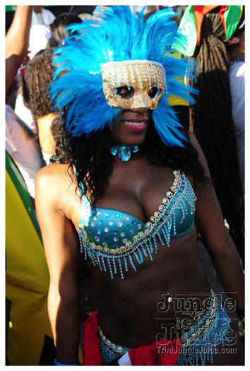 miami_cval_parade_2010_pt5-106