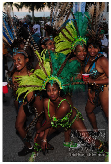 miami_cval_parade_2010_pt5-160