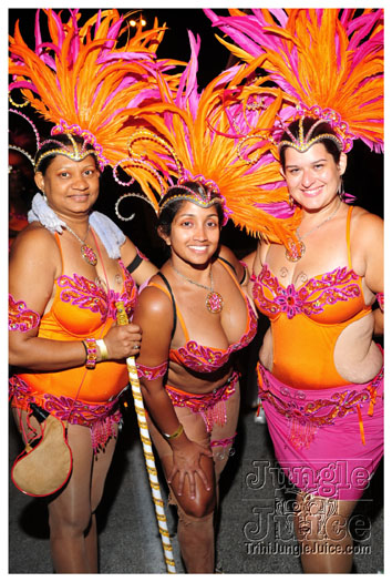 miami_cval_parade_2010_pt5-199