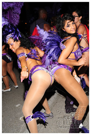 miami_cval_parade_2010_pt5-207