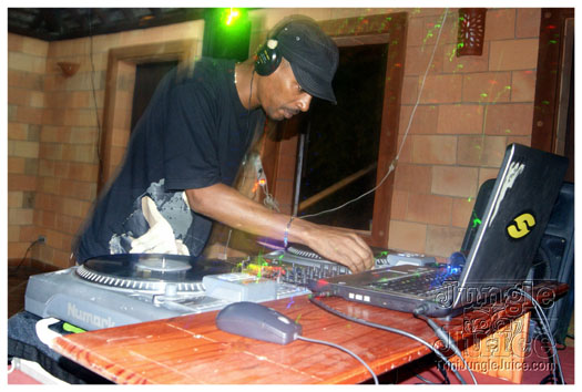 military_attack_jul10-033