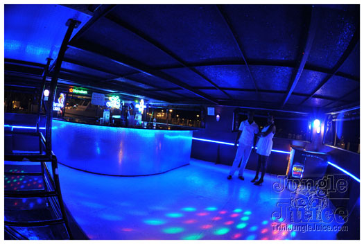 monday_night_madness_aug30-002