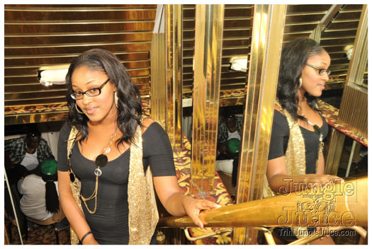 monday_night_madness_aug30-050