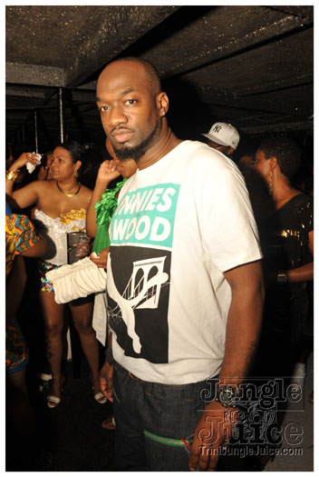 monday_night_madness_aug30-073