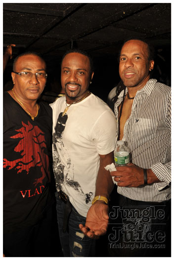 monday_night_madness_aug30-075