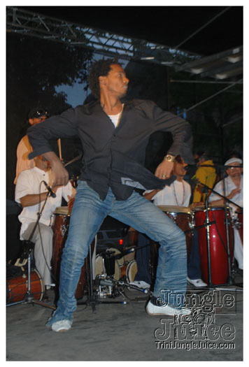 muhtadi_drumming_fest_jun2010-017