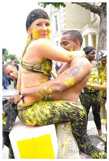 nhc_liquid_gold_2010-007