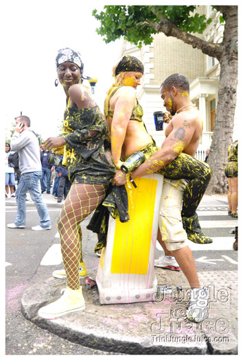 nhc_liquid_gold_2010-028