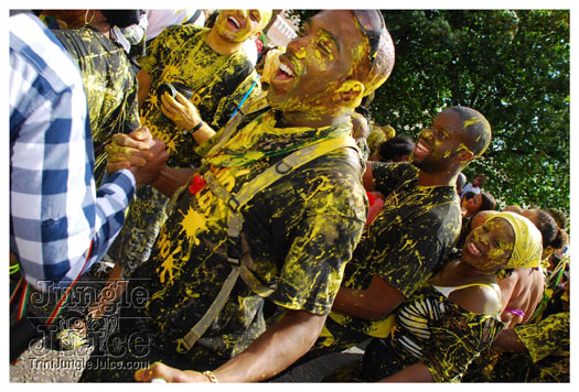 nhc_liquid_gold_2010-086