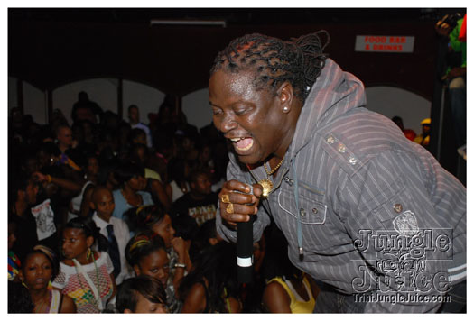 nhc_oh_gosh_2010_aug28-034