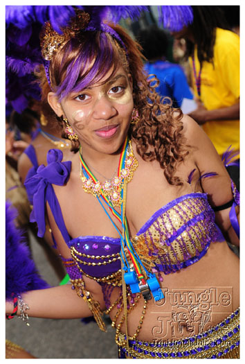 nhc_poisonuk_2010-002