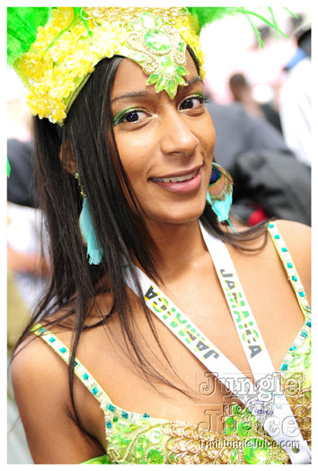 nhc_poisonuk_2010-005