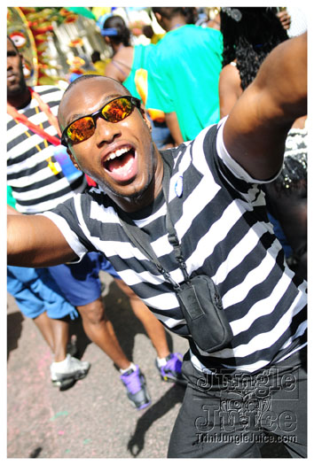 nhc_poisonuk_2010-013