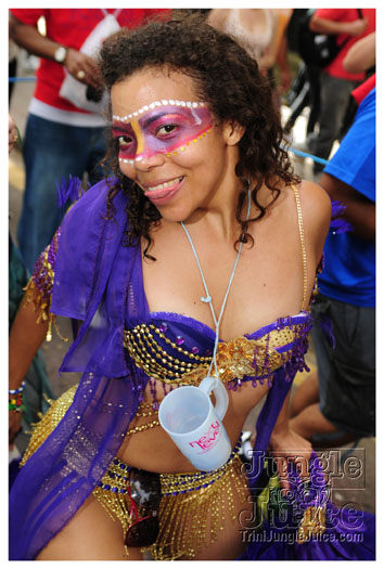 nhc_poisonuk_2010-017