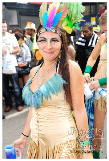 nhc_poisonuk_2010-040