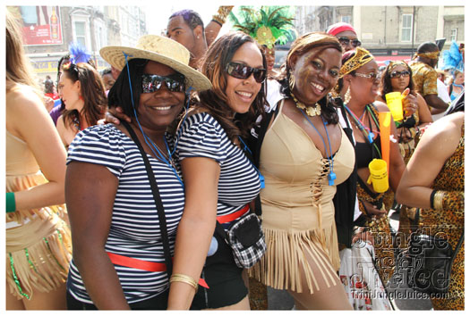 nhc_poisonuk_2010-052