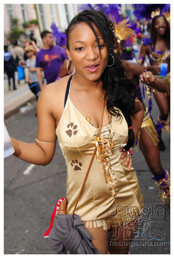 nhc_poisonuk_2010-074