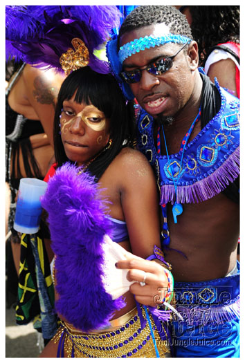 nhc_poisonuk_2010-083