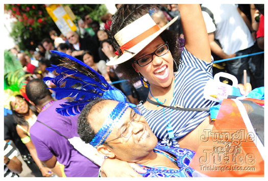 nhc_poisonuk_2010-084