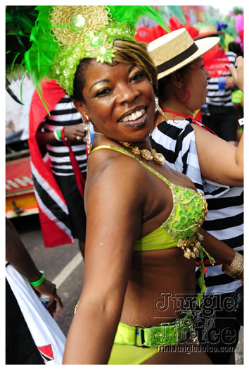 nhc_poisonuk_2010-085