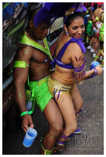 nhc_poisonuk_2010-086