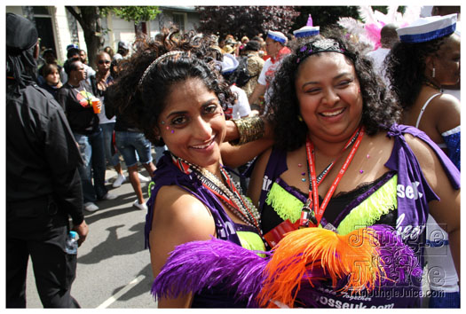 nhc_poisonuk_2010-094