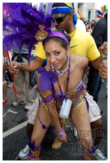 nhc_poisonuk_2010-101