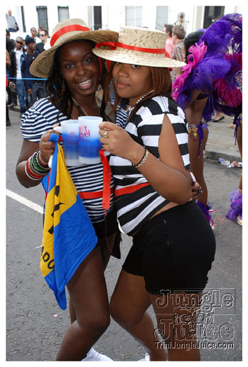 nhc_poisonuk_2010-103