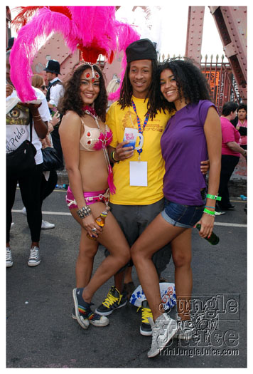 nhc_poisonuk_2010-120