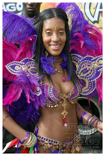 nhc_poisonuk_2010-137