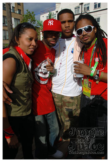 nhc_poisonuk_2010-153