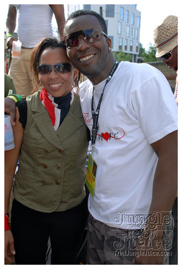 nhc_poisonuk_2010-156