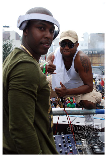 nhc_poisonuk_2010-163