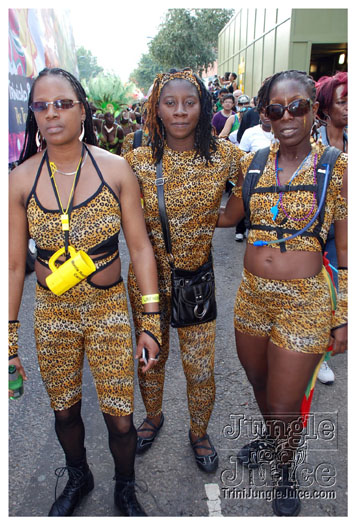 nhc_poisonuk_2010-178