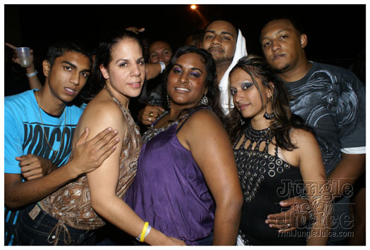 no_behaviour_machel_may29-008