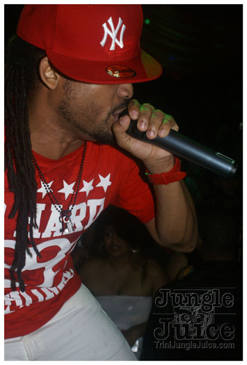 no_behaviour_machel_may29-074