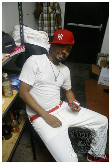 no_behaviour_machel_may29-079