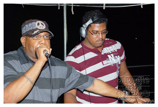 no_drawers_water_sep23-003