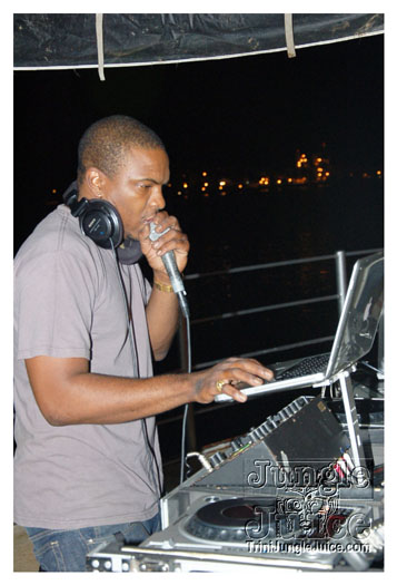 no_drawers_water_sep23-008