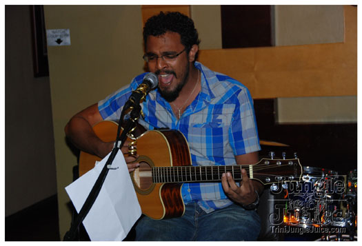 open_mic_coco_lounge_mar30-048