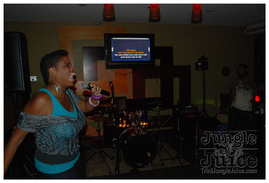 open_mic_coco_lounge_mar30-092