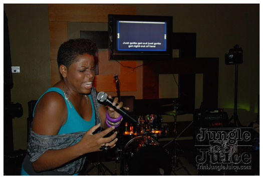 open_mic_coco_lounge_mar30-093