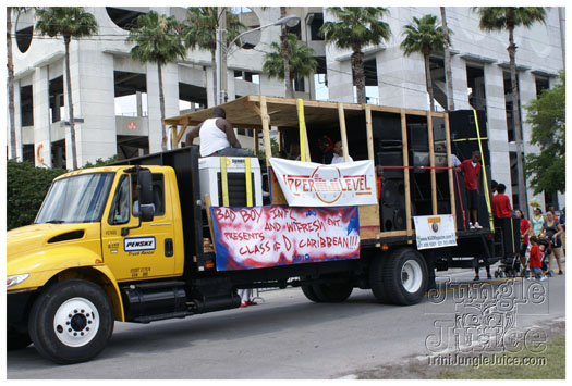 orlando_carnival_parade_2010-002