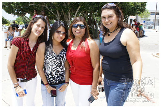 orlando_carnival_parade_2010-005