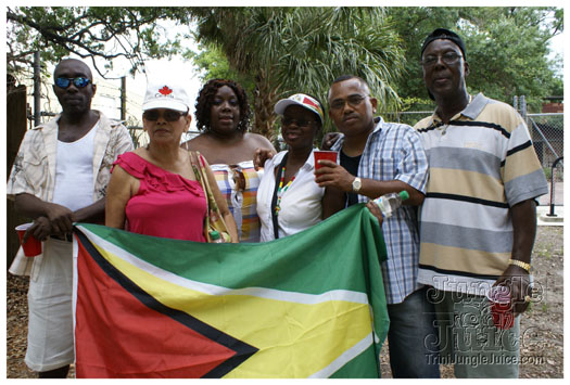 orlando_carnival_parade_2010-058