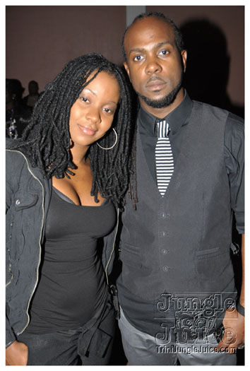 outrageous_in_black_july16-004