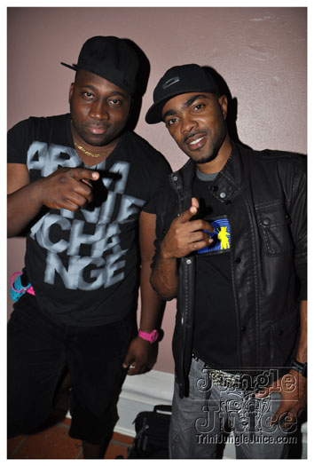 outrageous_in_black_july16-009