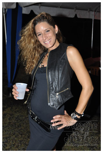 outrageous_in_black_july16-021